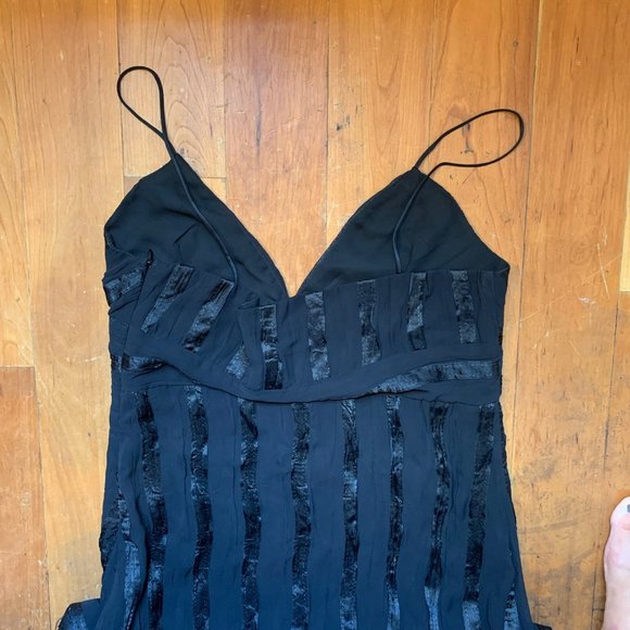 Wendy Hil Black Spaghetti Strap Midi Dress - Picture 6 of 8